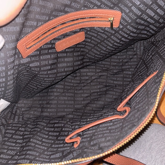 ✨Stunning Steve Madden Work Bag ✨ - Picture 2 of 4